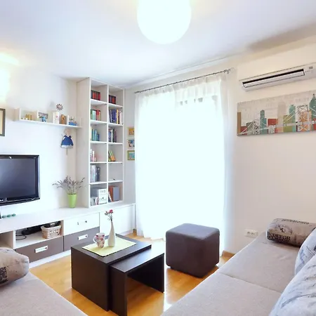 Bluebell Mit Privatem Parkplatz By Interhome Apartment Zadar