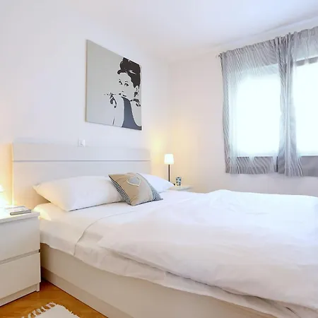Lejlighed Bluebell Mit Privatem Parkplatz By Interhome