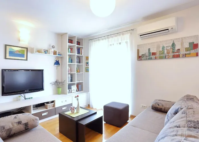 Bluebell Mit Privatem Parkplatz By Interhome Апартаменты Задар