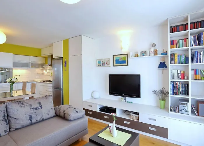 Bluebell Mit Privatem Parkplatz By Interhome Apartment *